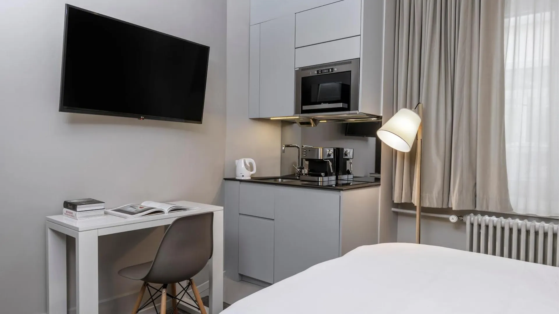 Visionapartments Brandschenkestrasse - Contactless Check-In Zurich Apartment
